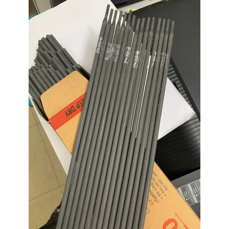 Que hàn đắp chống mài mòn DMn-500