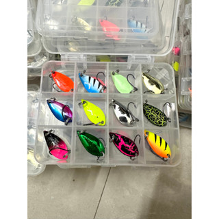 Hộp 12 Mồi Thìa Lượn Màu Ngẫu Nhiên Chuyên Lure Suối, Mương,... Kèm Hộp Nhựa