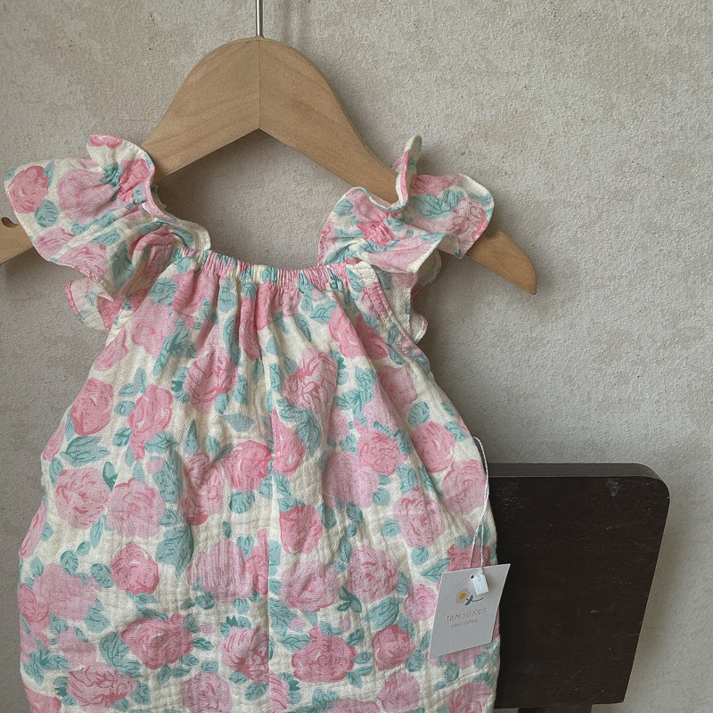 Bộ liền thân hoa hồng vai bèo chun Tiệm Su Kids