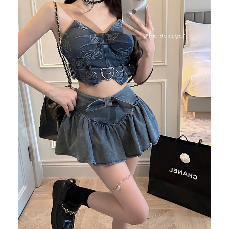 Áo ống croptop + chân váy jean y2k