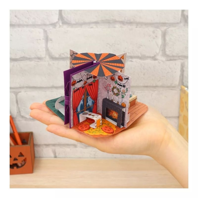 - Mô Hình Cuốn Sách Halloween House