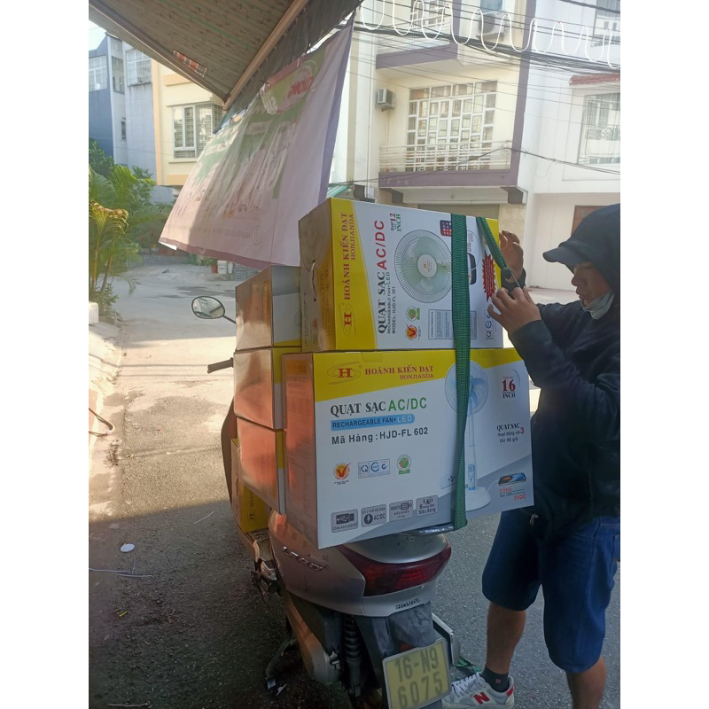 QUẠT tích điện HONJINDA HJD-FL301  có sẵn