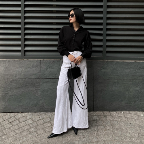 Meline Shirt - Áo sơ mi cổ V hiện đại, vải lụa mango màu trắng và đen