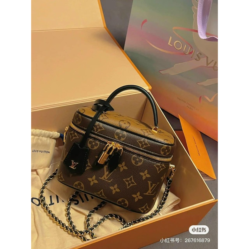 Cốp L V fullbox - 2 box size 19