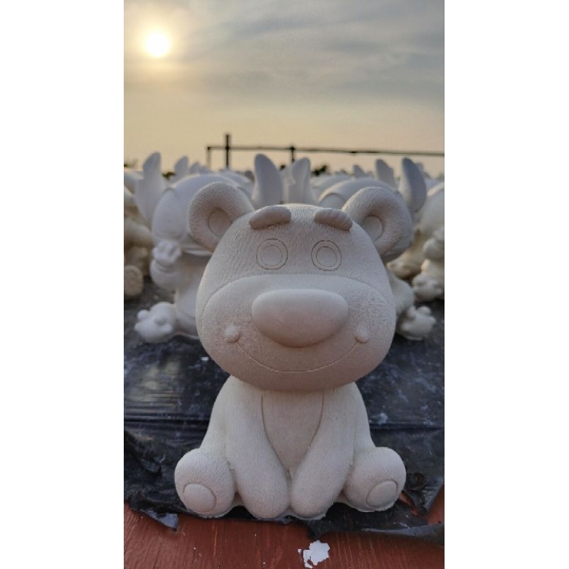 Tượng thạch cao tô màu gấu dâu Lotso size XL