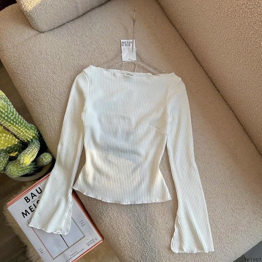 Áo thun nữ tay loe màu trắng thun gân xịn mịn đi chơi ôm body Mụp Store