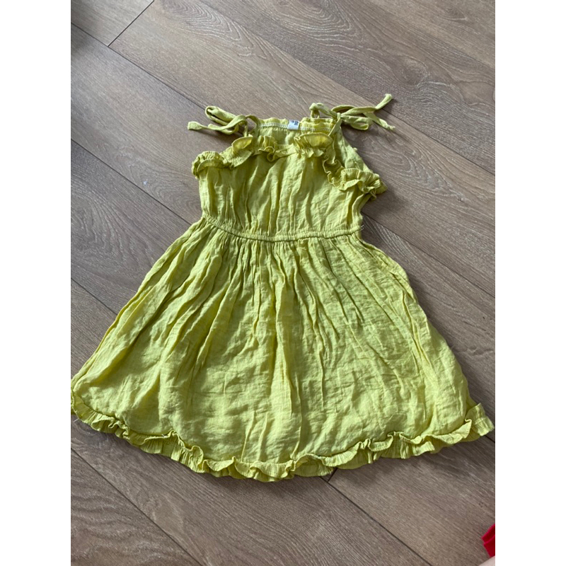Váy bé gái 5tuổi cao 100cm Trở xuống - Thanh lý đã sử dụng