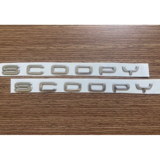 Tem chữ nổi Scoopy màu bạc_Decal