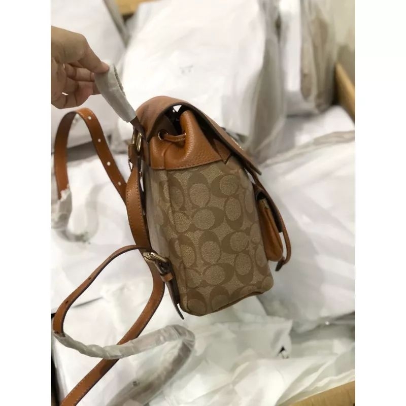 Ba lô C.OACH Pennie Chất da thật màu sắc trẻ trung