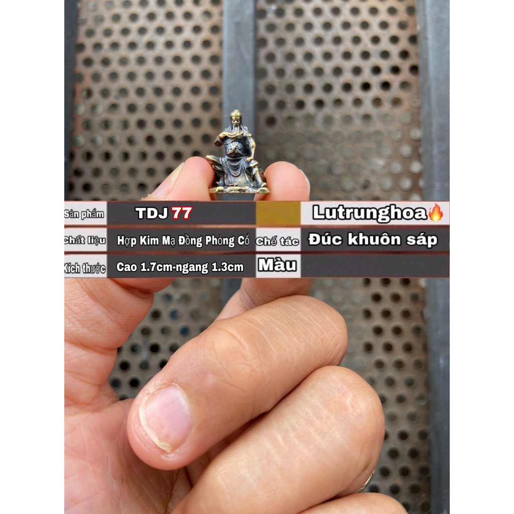 Tượng Quan Công Ngồi Ghế Rồng chất liệu Hợp Kim Mạ Đồng phỏng Cổ, hàng siêu mini (TDJ77)