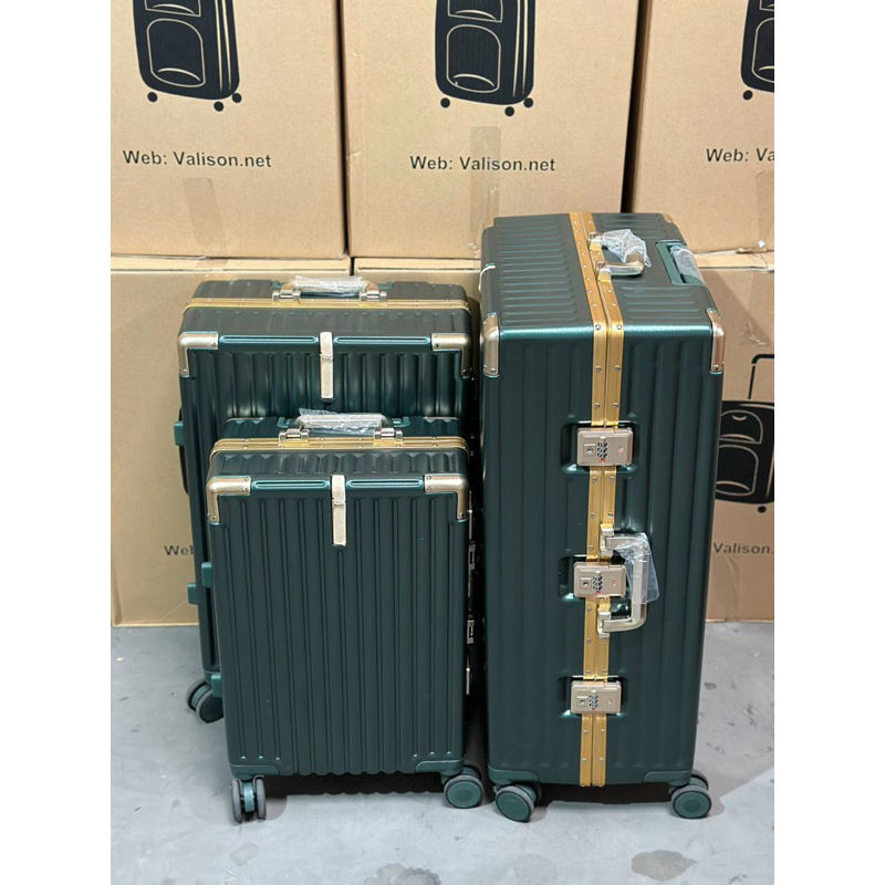 VALI KHUNG NHÔM KHOÁ SẬP VIỀN VÀNG CAO CẤP SANG TRỌNG