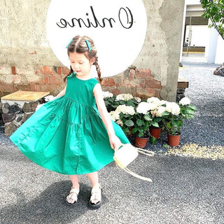 đầm bé gái sát nách xanh lá size 12-37kg