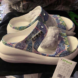 Sục Classic Crush Croc Butterfly Sandal Đế Cao Hoạ Tiết Bướm