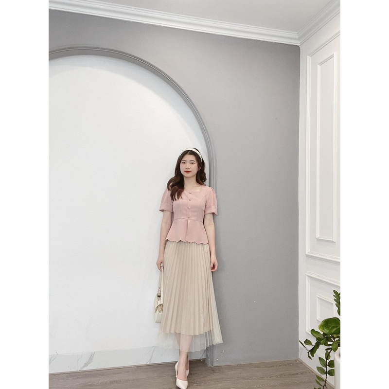 Áo peplum tag vuông