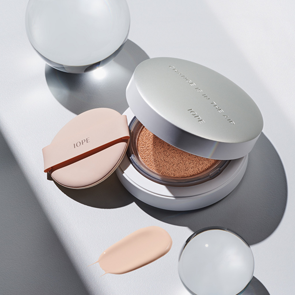 Phấn nước IOPE Air Cushion NATURAL 15g