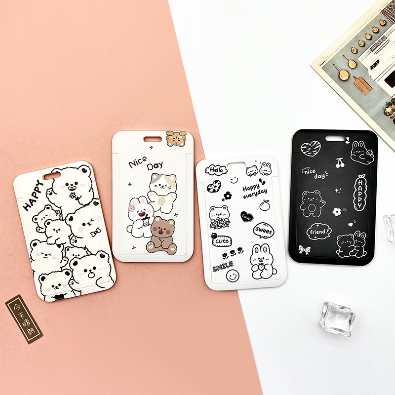 Dây đeo thẻ học sinh, sinh viên, nhân viên thiết kế dọc với họa tiết Chú gấu Lucky Panda dễ thương