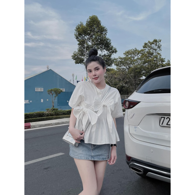 Áo phông babydoll, thắt nơ, dáng ngắn croptop, phối thô.