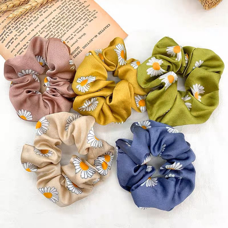 Dây buộc tóc Scrunchies hoa cúc Butterfly