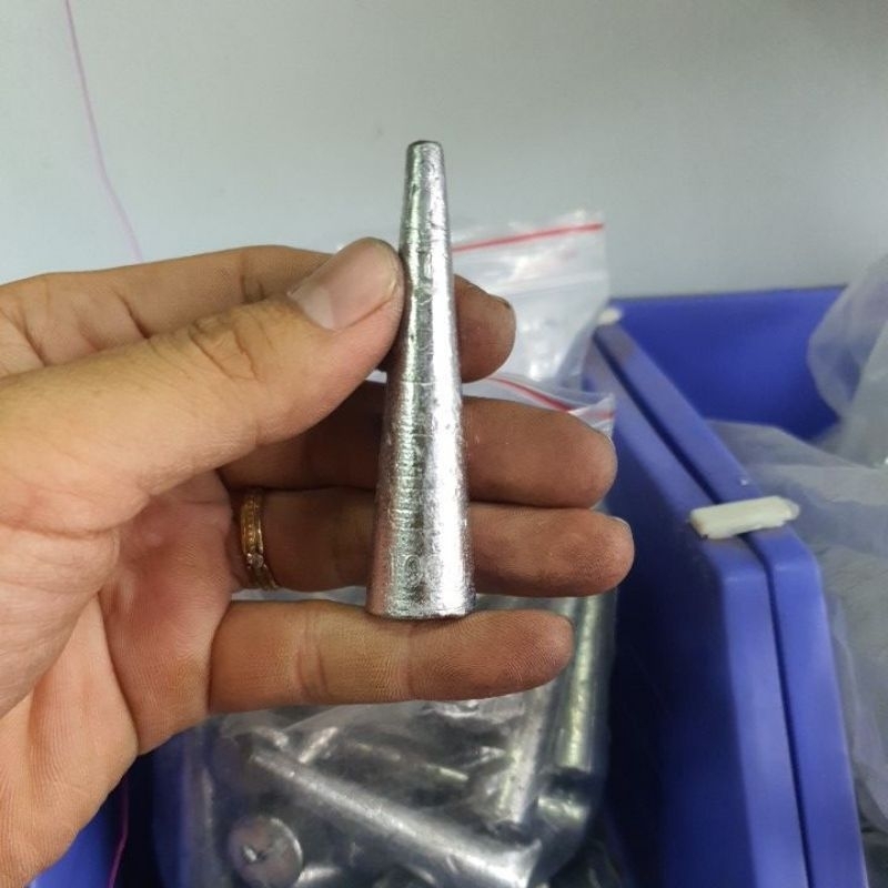 Chì nhọn xuyên tâm size 60g đến 250g