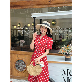 Váy chấm bi tay bồng