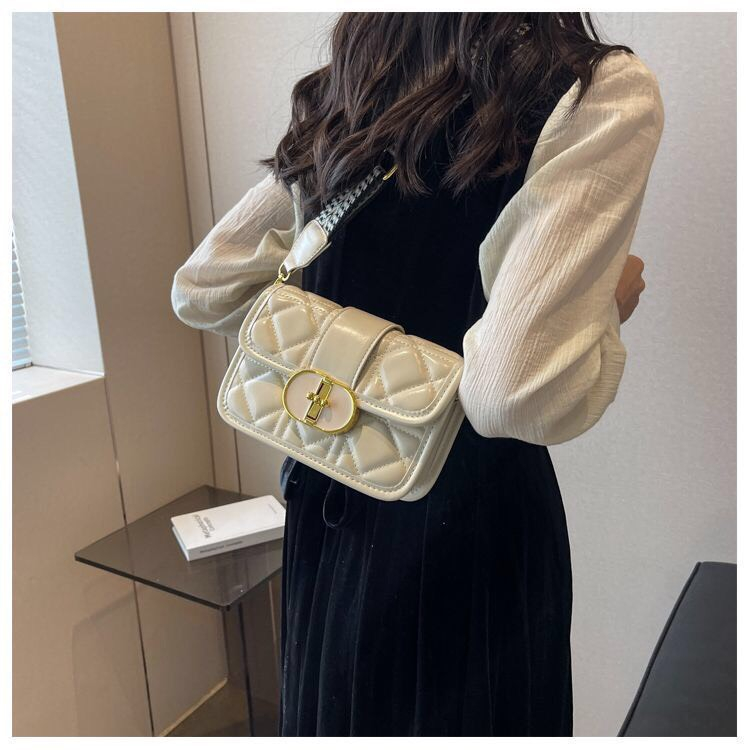 TÚI XÁCH NỮ ĐEO CHÉO THỜI TRANG SANG TRỌNG 629 - SUPERBAG 668