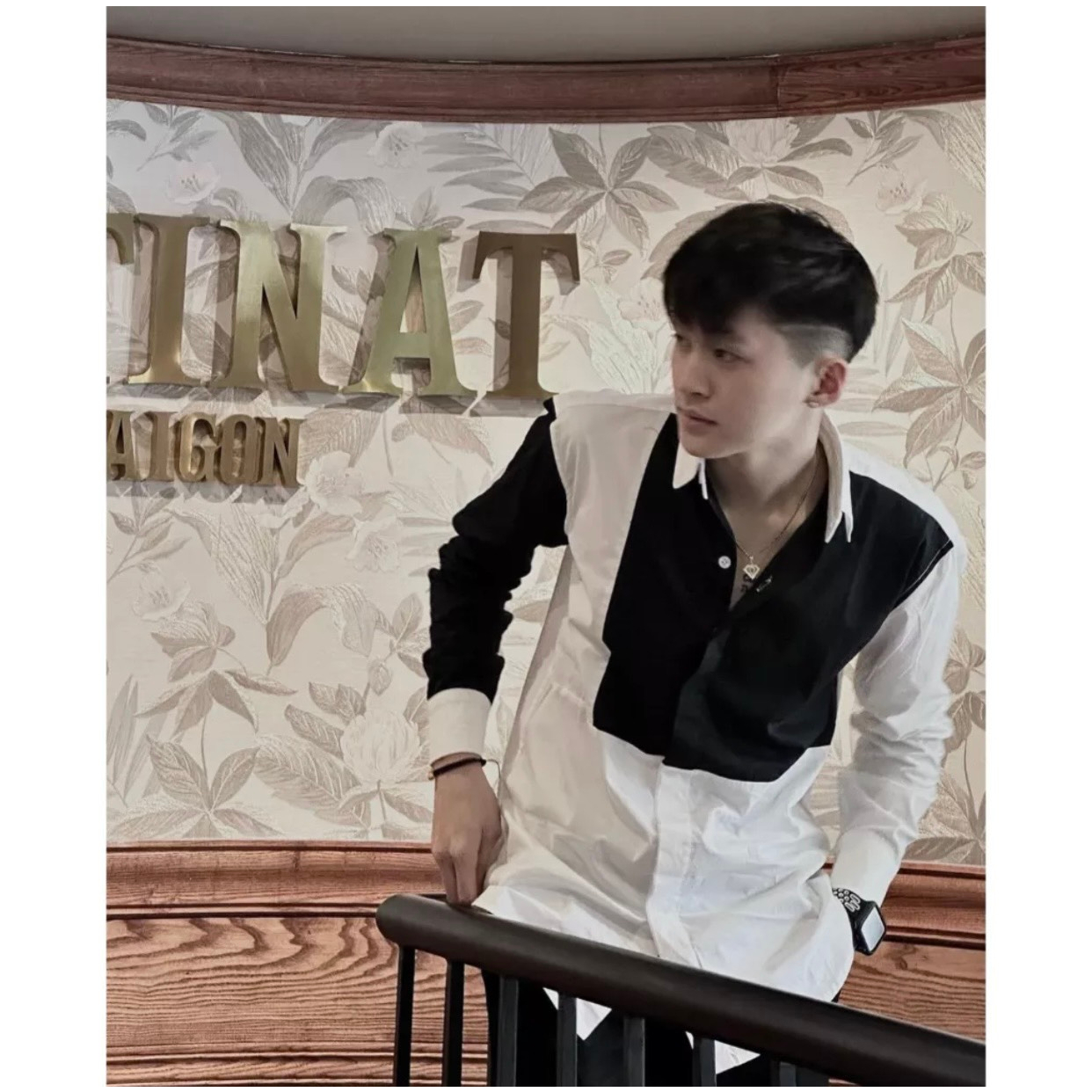 Áo Sơ Mi Phối Đen Trắng Dài Tay Cổ Cứng Vải Cotton Lụa Cao Cấp | BigBuy360 - bigbuy360.vn