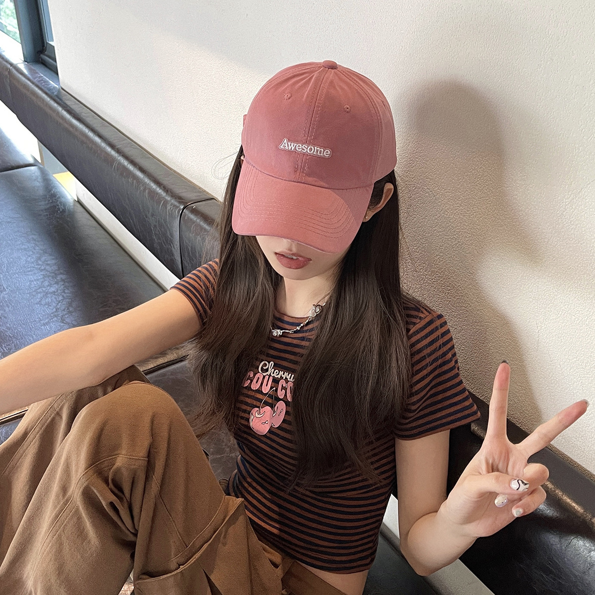 Mũ Lưỡi Trai Unisex Thêu Chữ AWESOME Style Hàn Quốc Siêu Xinh T26