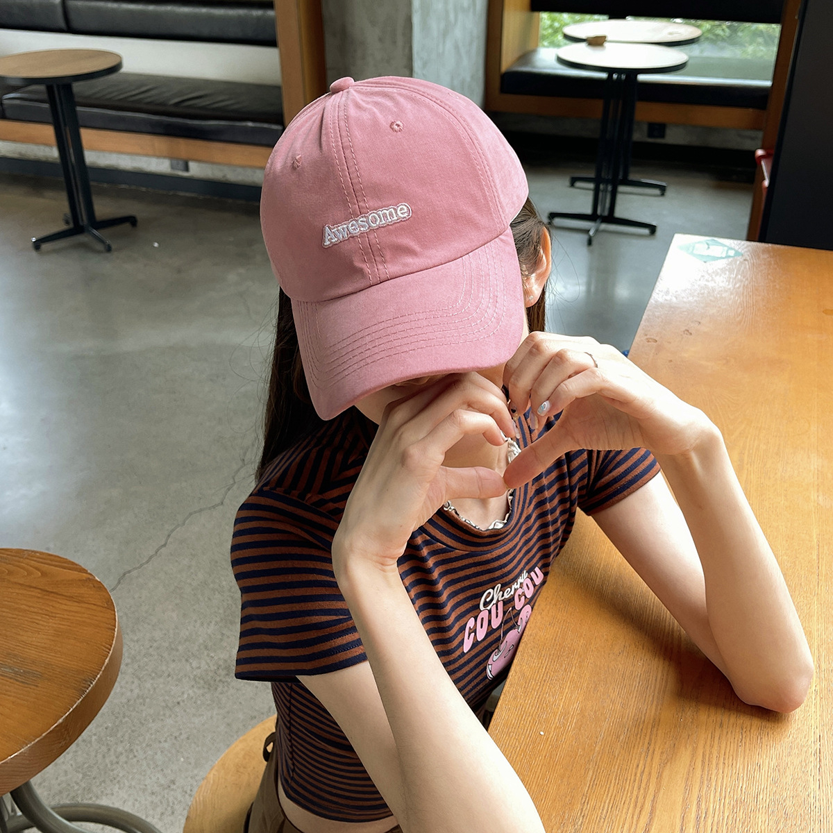 Mũ Lưỡi Trai Unisex Thêu Chữ AWESOME Style Hàn Quốc Siêu Xinh T26