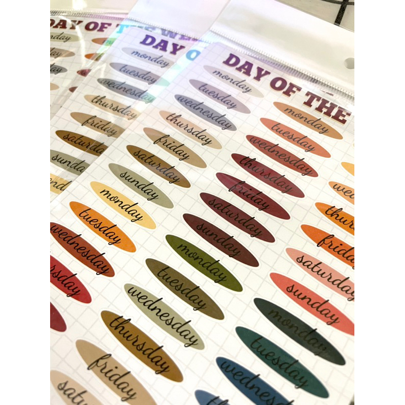 Sticker thứ ngày trong tuần vintage - khung oval - by Mina.studio