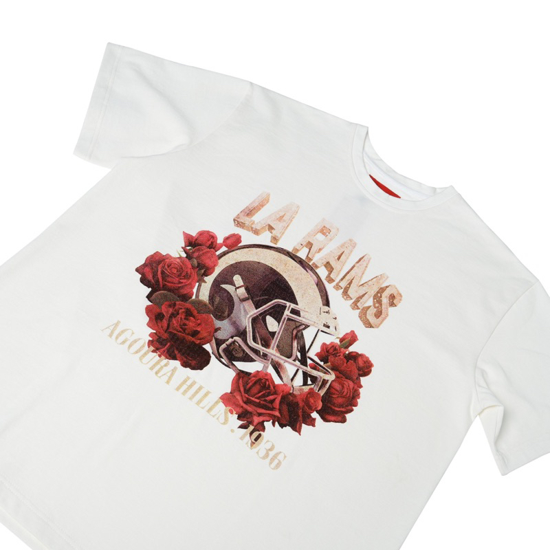 Áo thun phom rộng đen in trame hình cổ điển LARAMS TRẮNG 08 SXINVASION