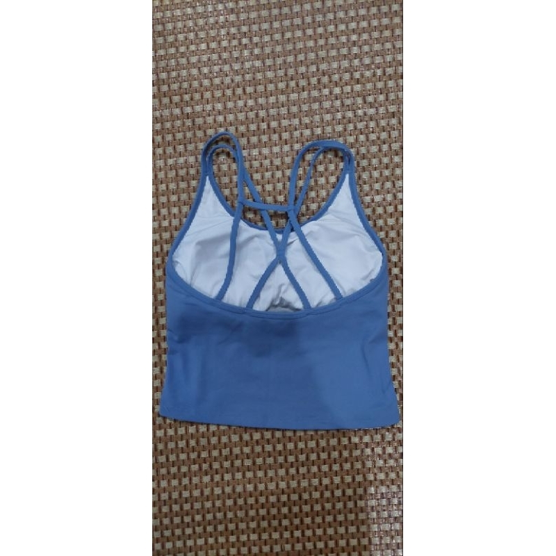 Thanh lý áo tập size S/M nhỏ