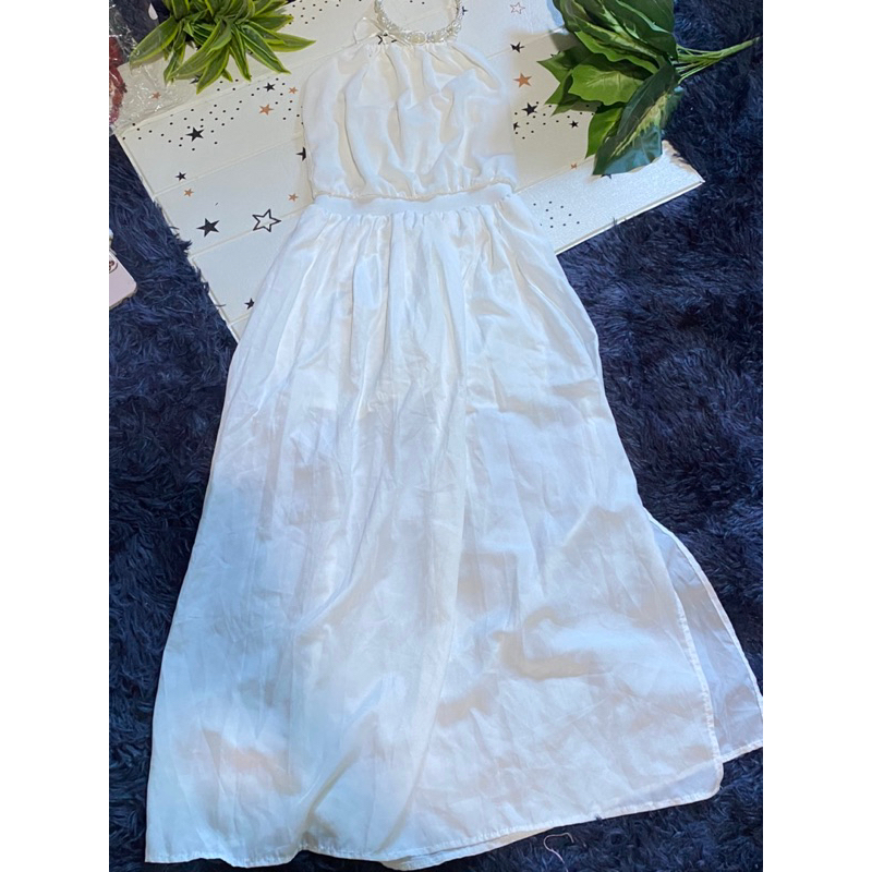 đầm maxi trắng
