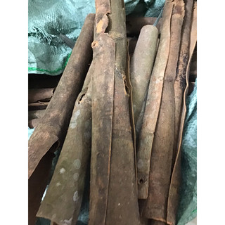 500gram vỏ quế khô, quế thanh khô ( chưa cạo vỏ )