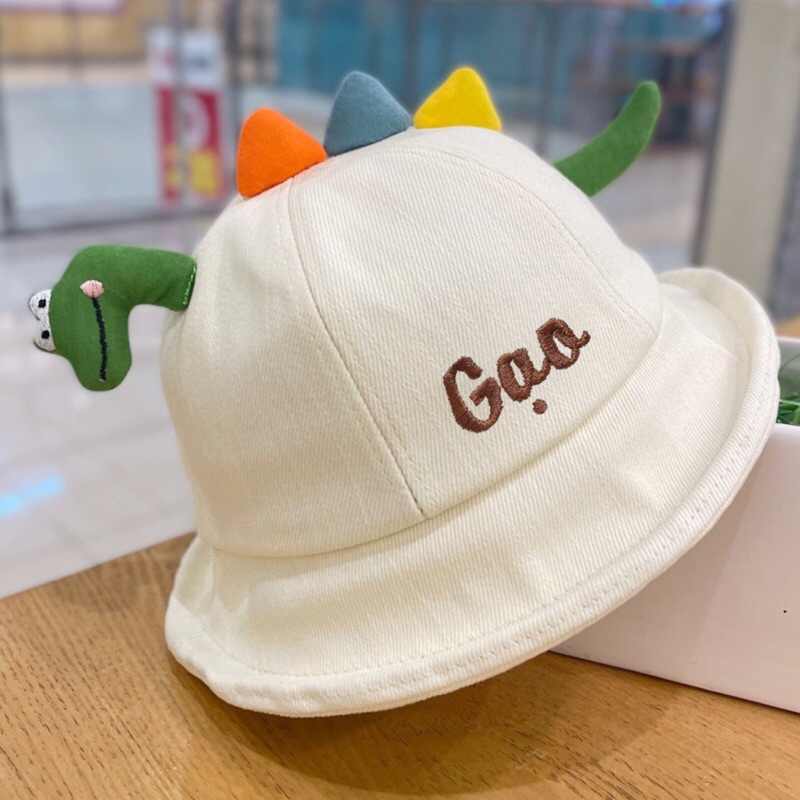 Mũ khủng long thêu tên