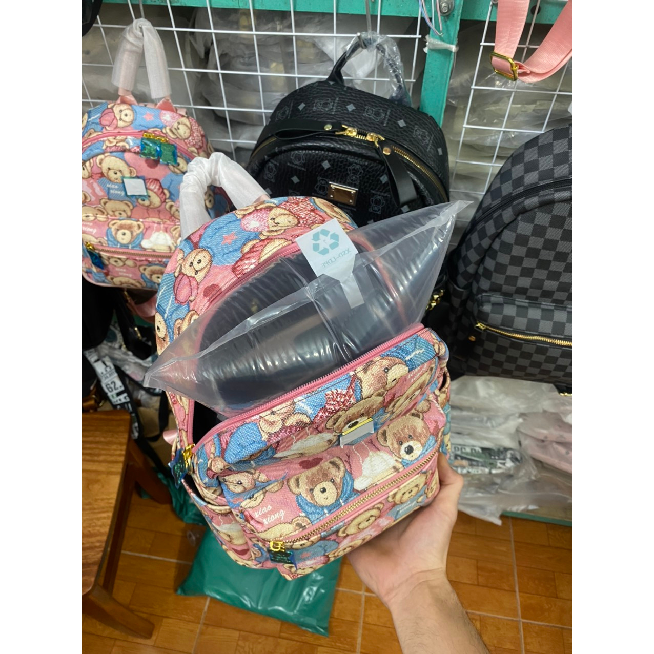 Balo Da hoạ tiết gấu thái chuẩn chính hãng