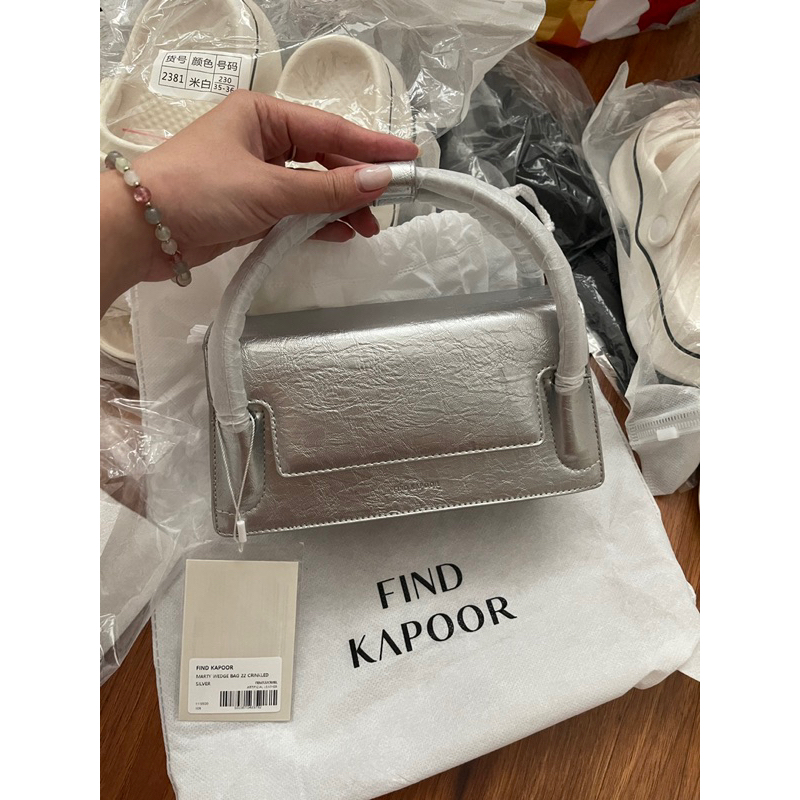 Túi Find Kapoor Bạc size 22 (Hàng chính hãng)
