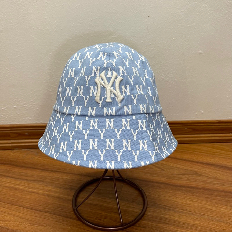 Mũ bucket mono MLB  - size 57