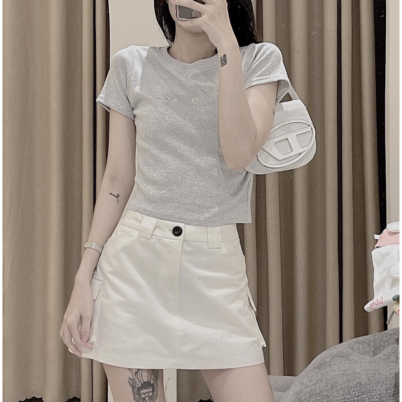 áo baby tee ghệ iu màu xám siu xinh