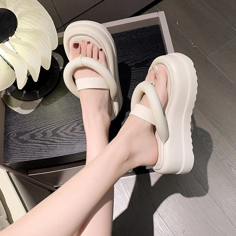 Dép thời trang nữ kẹp ngón đế bánh mì, dép tông nữ xỏ ngón đế cao 7cm