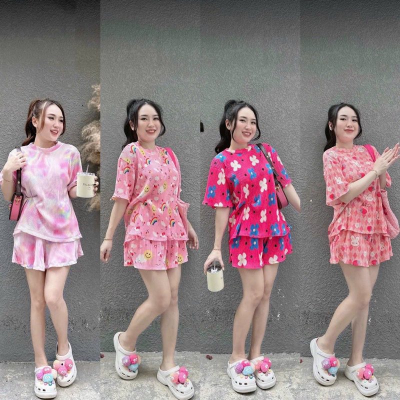 Sét bộ đùi thời trang nữ mặc đi chơi chất thun gân in hình dễ thương áo fom rộng mix quần short