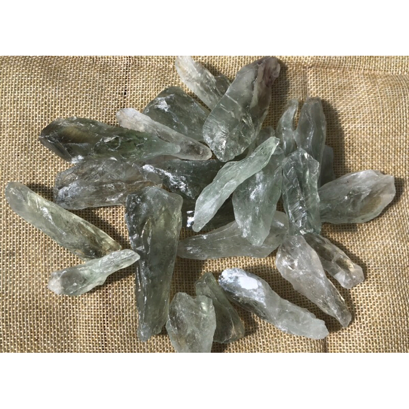 Thạch Anh Pha Lê Xanh/Prasiolite Làm Vòng Handmate, Trưng Bày, Thanh Tẩy, Tarot
