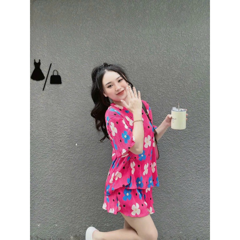 Sét bộ đùi thời trang nữ mặc đi chơi chất thun gân in hình dễ thương áo fom rộng mix quần short