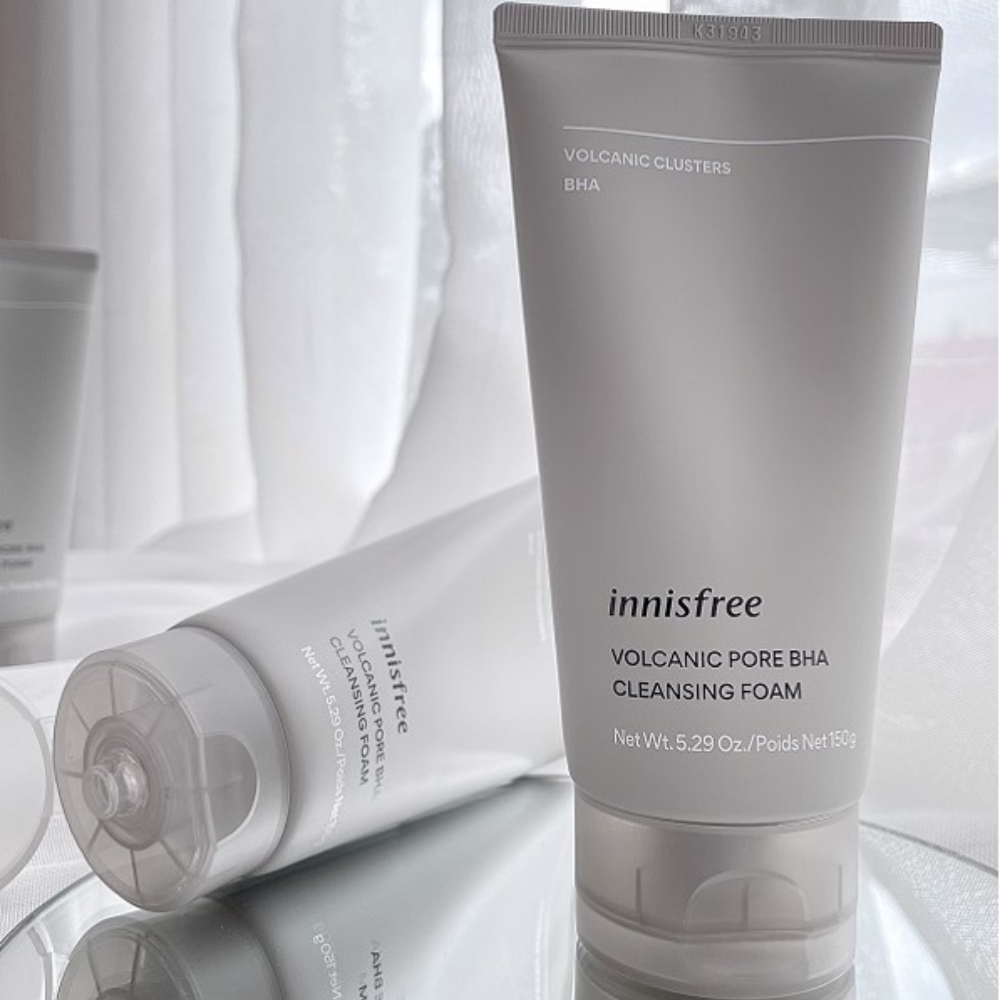 Sữa rửa mặt Innisfree trà xanh và tro núi lửa 150ml Hàn Quốc giúp làm sạch, kiểm soát nhờn hiệu quả