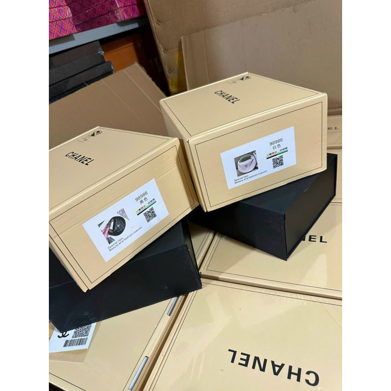 TÚI POUCH ĐEO CHÉO DA MỊN SZ 18