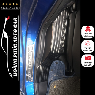 Ốp bậc giẫm Everest Ốp bậc cửa, nẹp bước chân trong, ngoài xe Ford Everest 2022 2023 chất liệu Titan