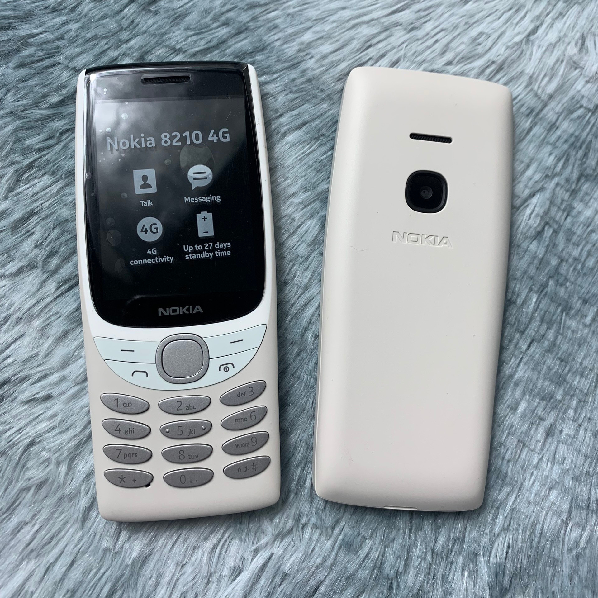 Điện thoại Nokia 8210 Máy mới full hộp  - Bảo hành 12 tháng