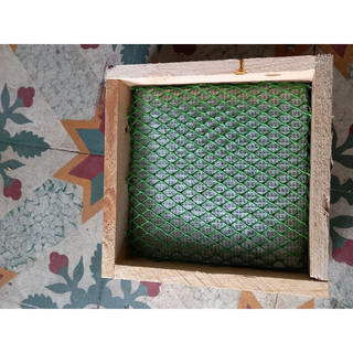 Ổ Đẻ Cho Chim Bồ Câu.