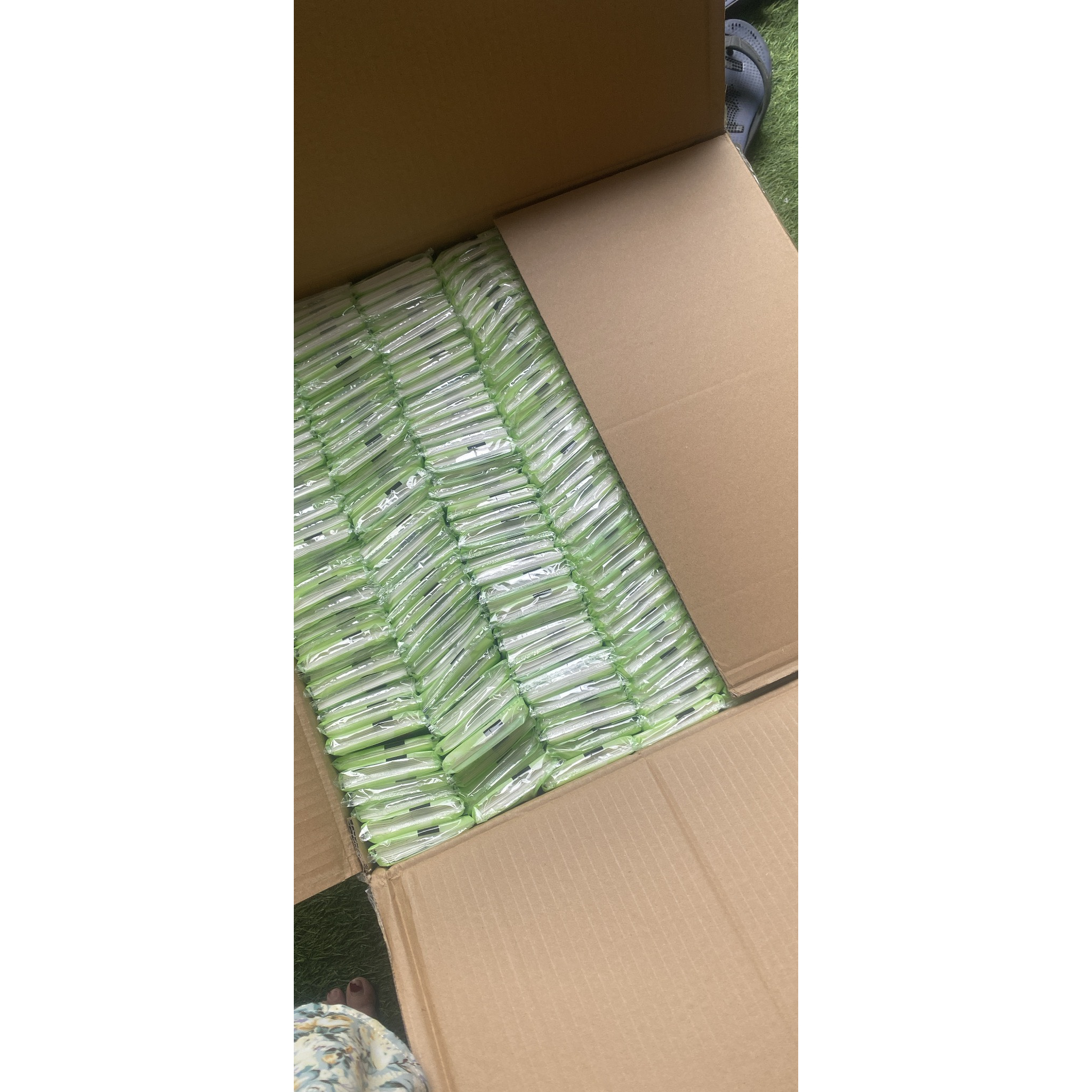 COM BO 9 GÓI KHĂN GIẤY BỎ TÚI LET-GREEN