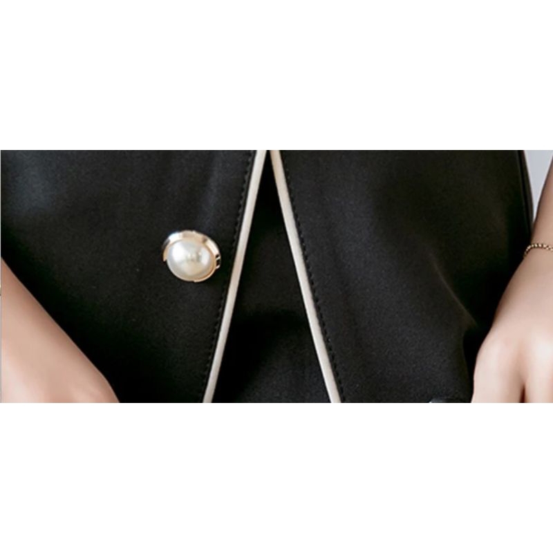 Chân váy chữa A xẻ , vạt đắp siêu đẹp. Vải tuyết mưa Hàn quốc, cạp kéo khoá, có lót quần.