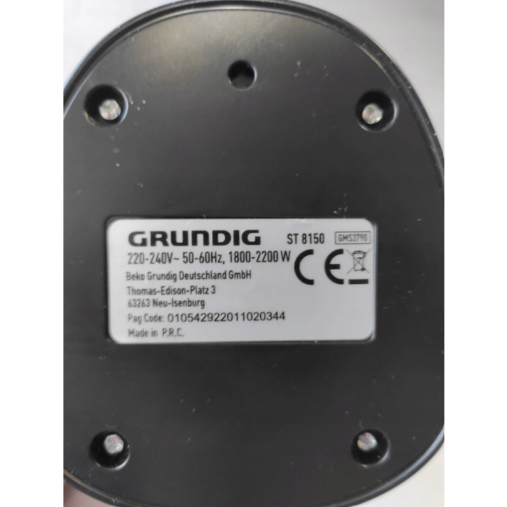 BÀN LÀ HƠI NƯỚC CẦM TAY GRUNDIG 2200W ,BẢO HÀNH 12 THÁNG